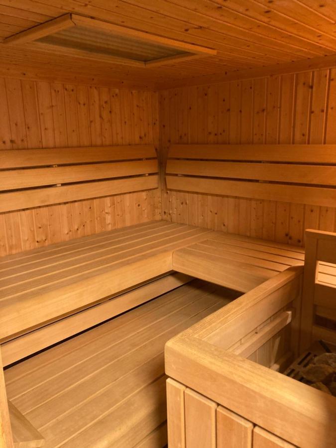 Haus Mit Sauna Und Privatem Badeteich In Anif Bei Salzburg Zewnętrze zdjęcie
